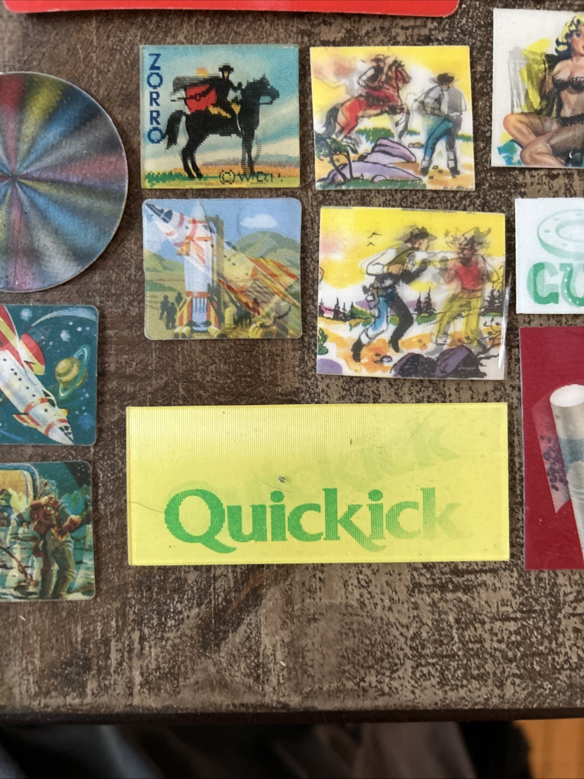 Vintage Vari-Vue assorted lenticular flickers lot - photo 21