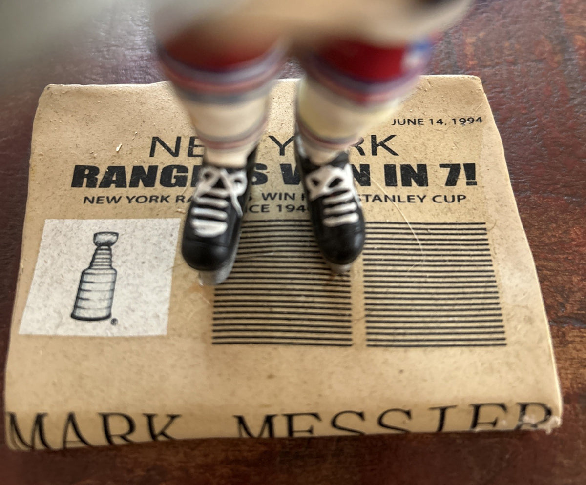 Mark Messier Mike Richter Rangers 1994 Stanley Cup bobbleheads - photo 6