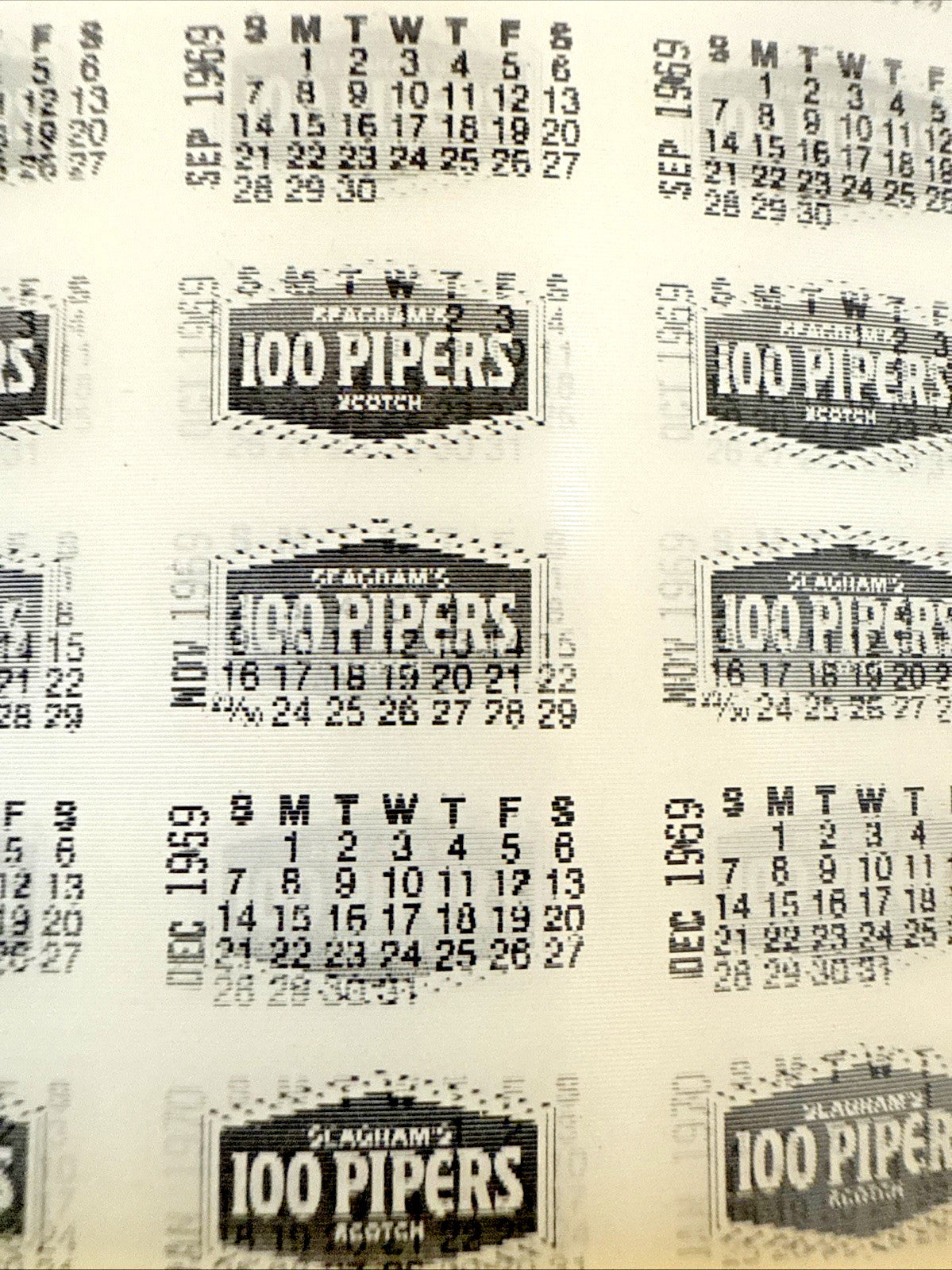 RARE 1969 VARI VUE RARE SEAGRAMS 100 PIPERS SCOTCH LENTICULAR CALANDER NOS - photo 2