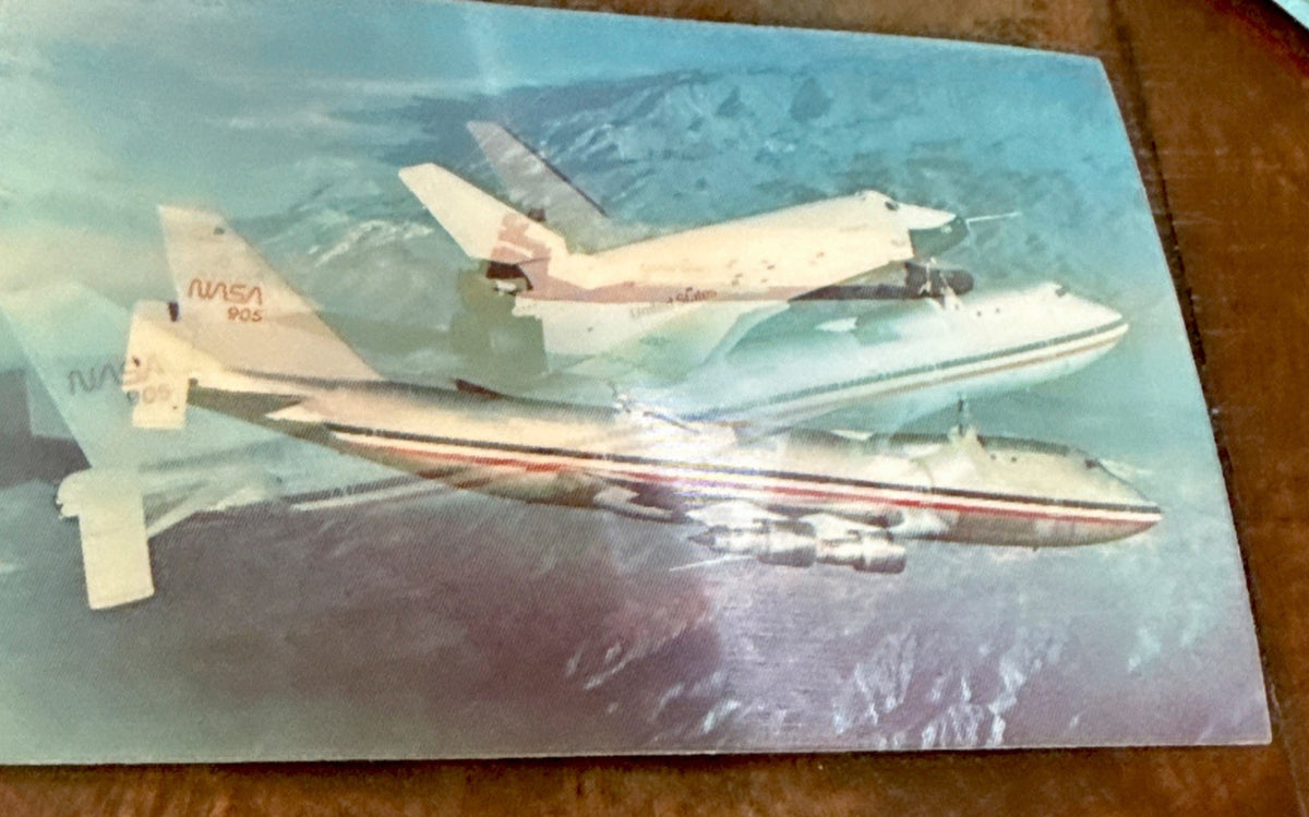 Vintage Vari-Vue Space Shuttle Enterprise NASA 747 unused postcard - photo 3