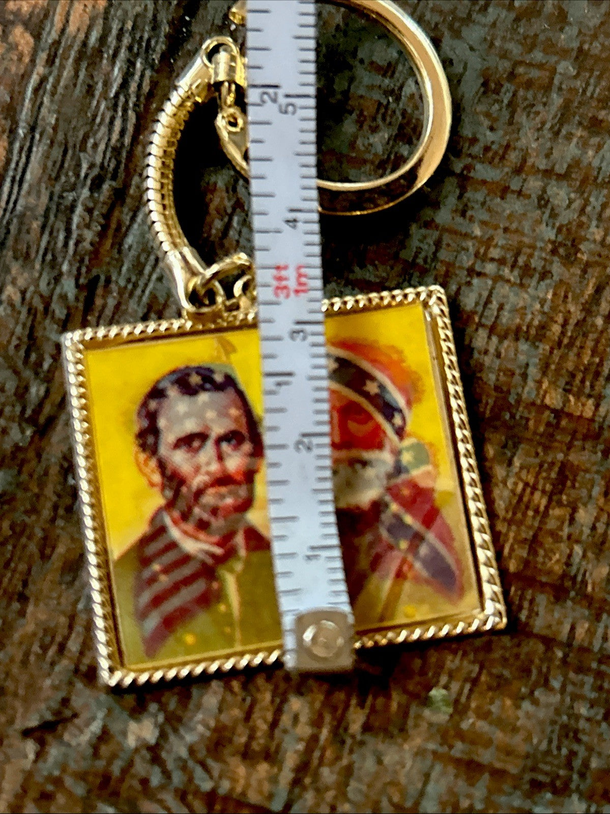 Vintage Vari-Vue lenticular Lee and Grant Civil War keychain - photo 5