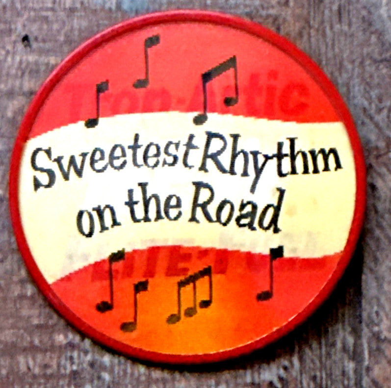 1950'S PHILLIPS 66 TROP-ARTIC, SWEETEST RHYTHM ON THE ROAD PINBACK BADGE NOS - photo 2