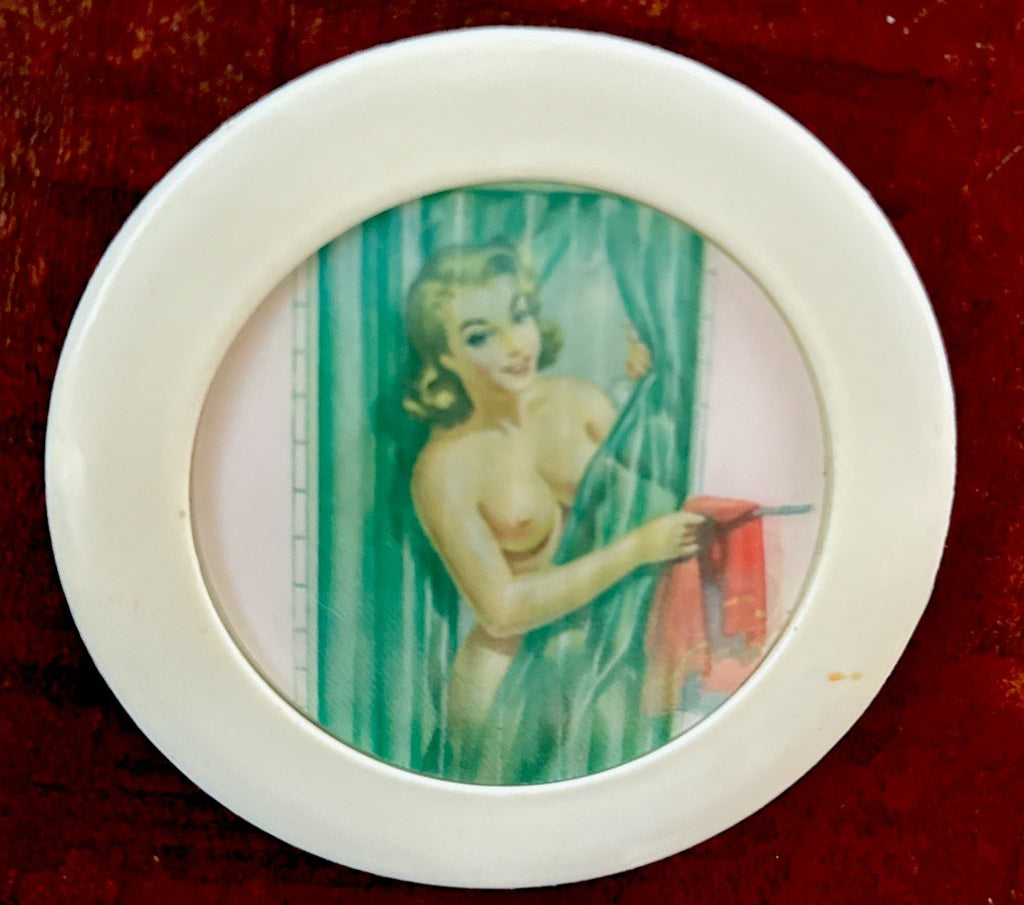 1960s Vari-Vue risque woman in shower scene badge pins - photo 3