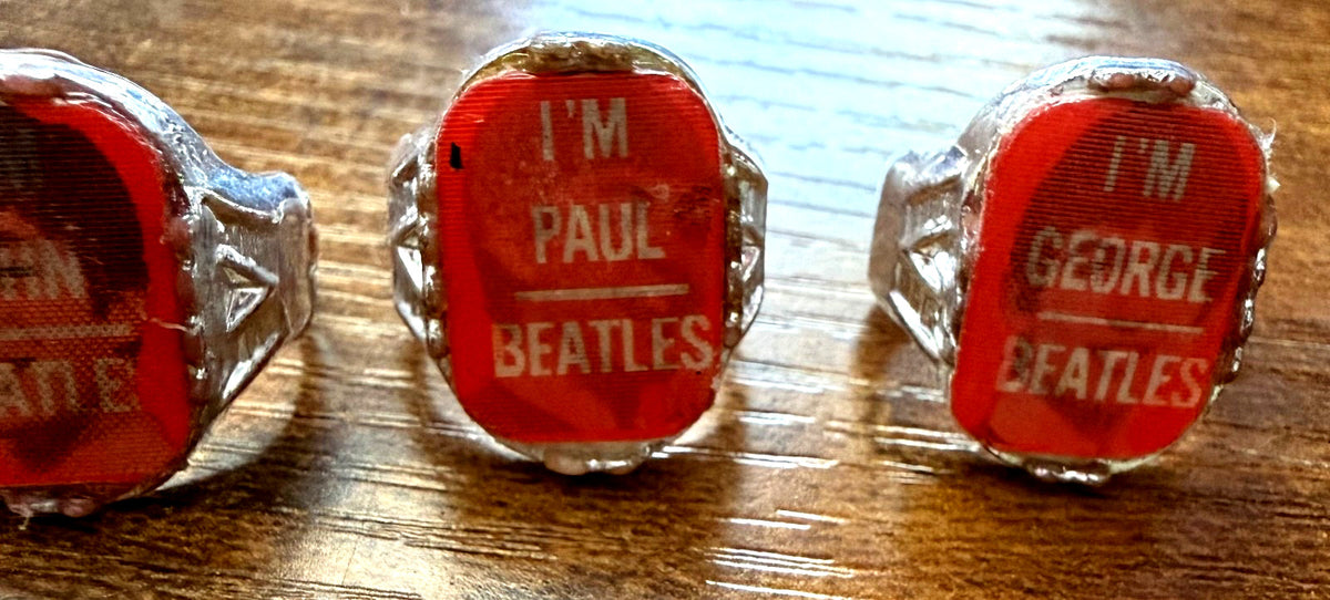 Vintage 1960s flasher flicker Beatles rings set of 4 - photo 4