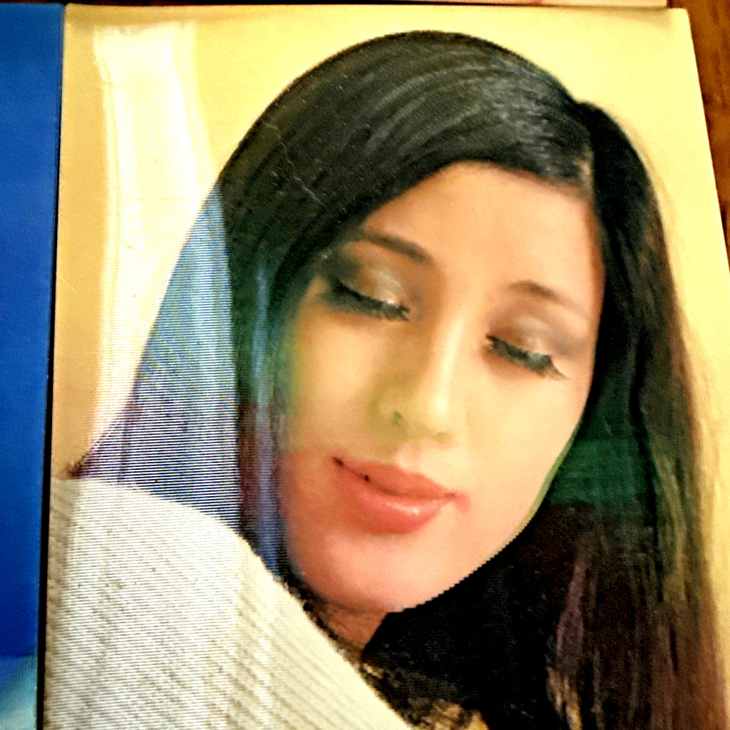 1970s Toppan lenticular postcards winking girls 3D ephemera - photo 8