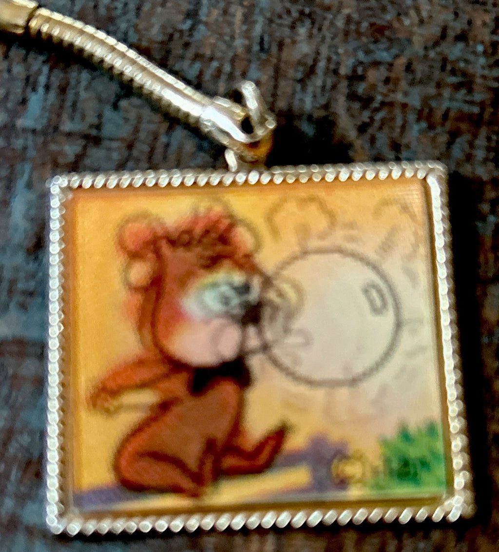 Hanna-Barbera Vari-Vue 1964 Sugar Bear Post cereal lenticular keychain - photo 3