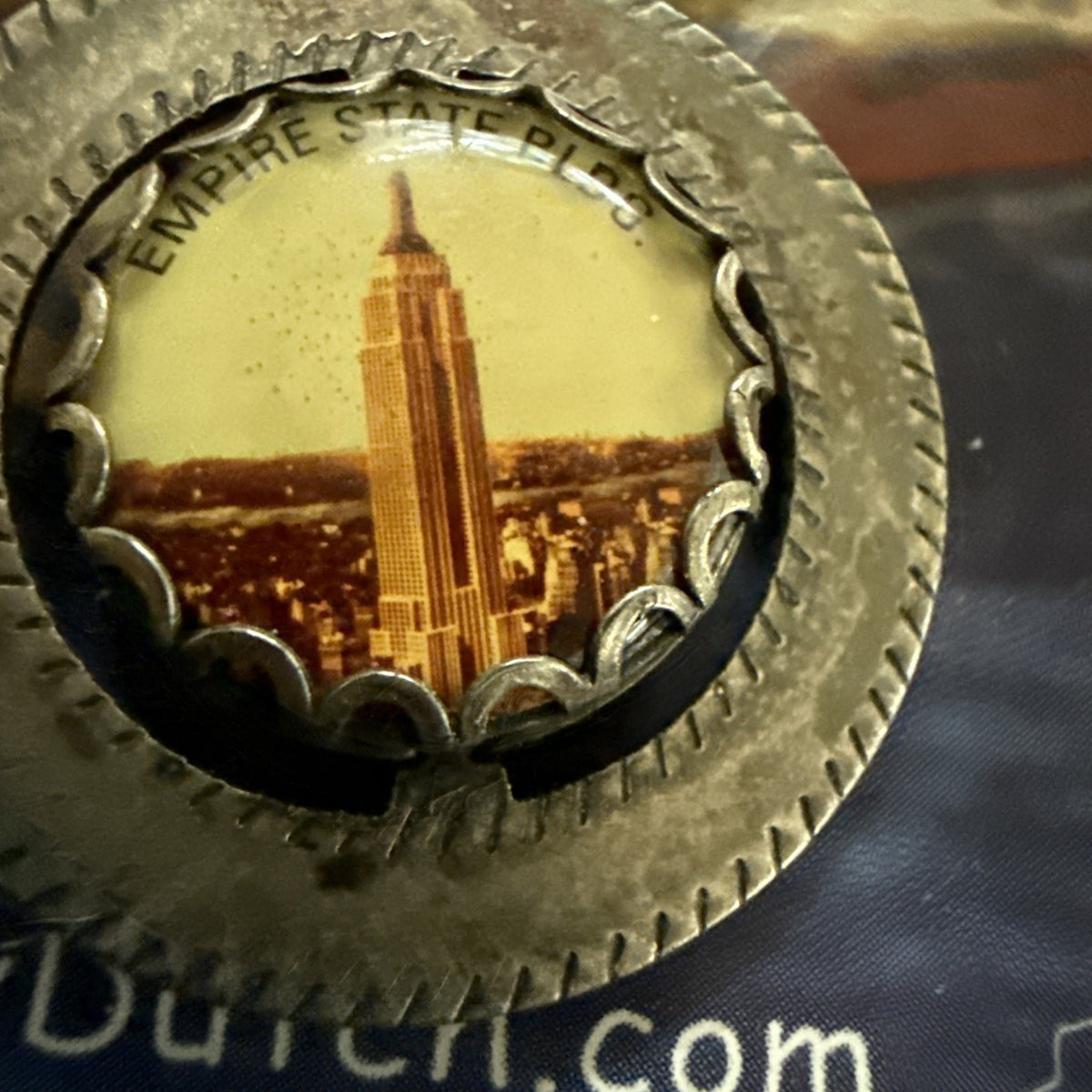 Vintage Winky and Dutch NYC double-sided Statue of Liberty keychain - photo 3