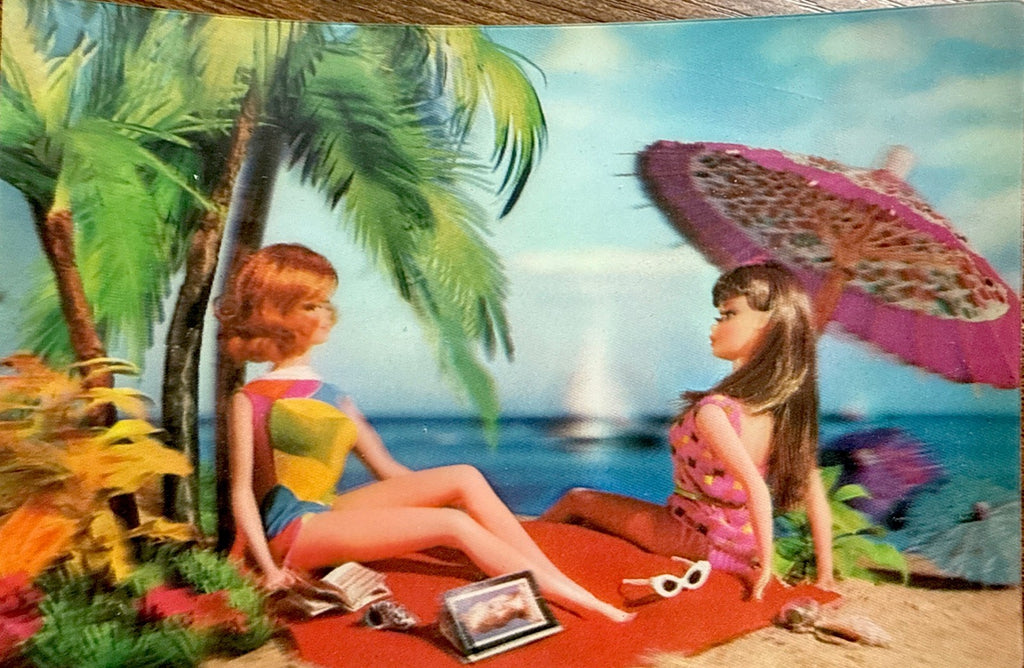 Vari-Vue 1967 Barbie and Stacey 3D unused postcard