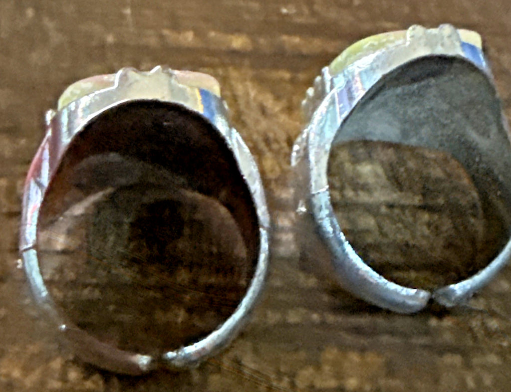 Vari-Vue flicker flasher chorus line dancers rings - photo 2