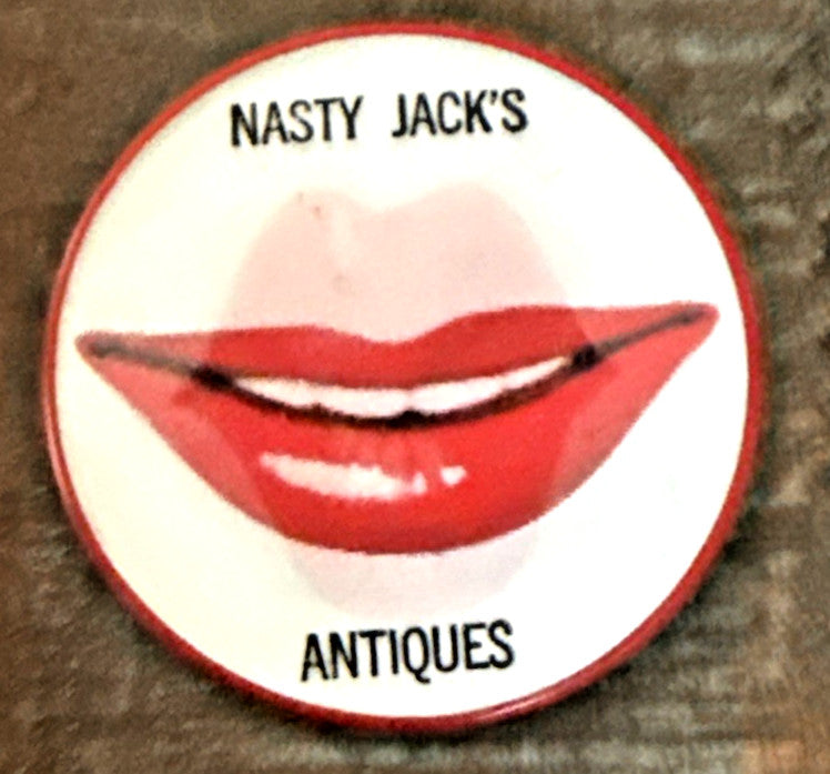 1970s Vari-Vue Nasty Jack's Antiques smiling pin - photo 2