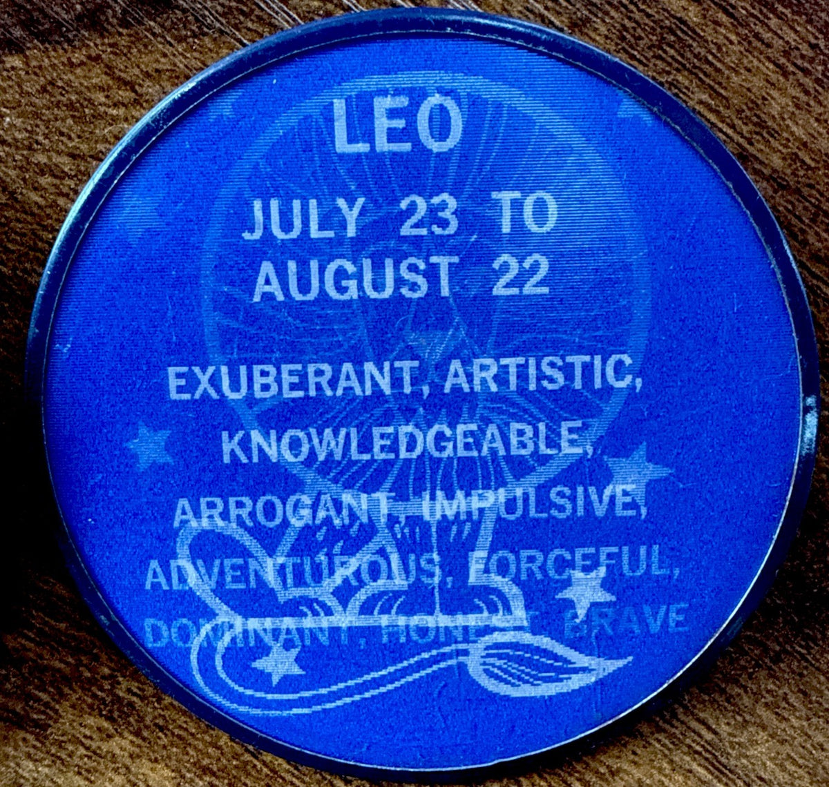 ZODIAC LEO VARI-VUE LENTICULAR FLICKER MOVING MOTION PIN NOS RARE - photo 3