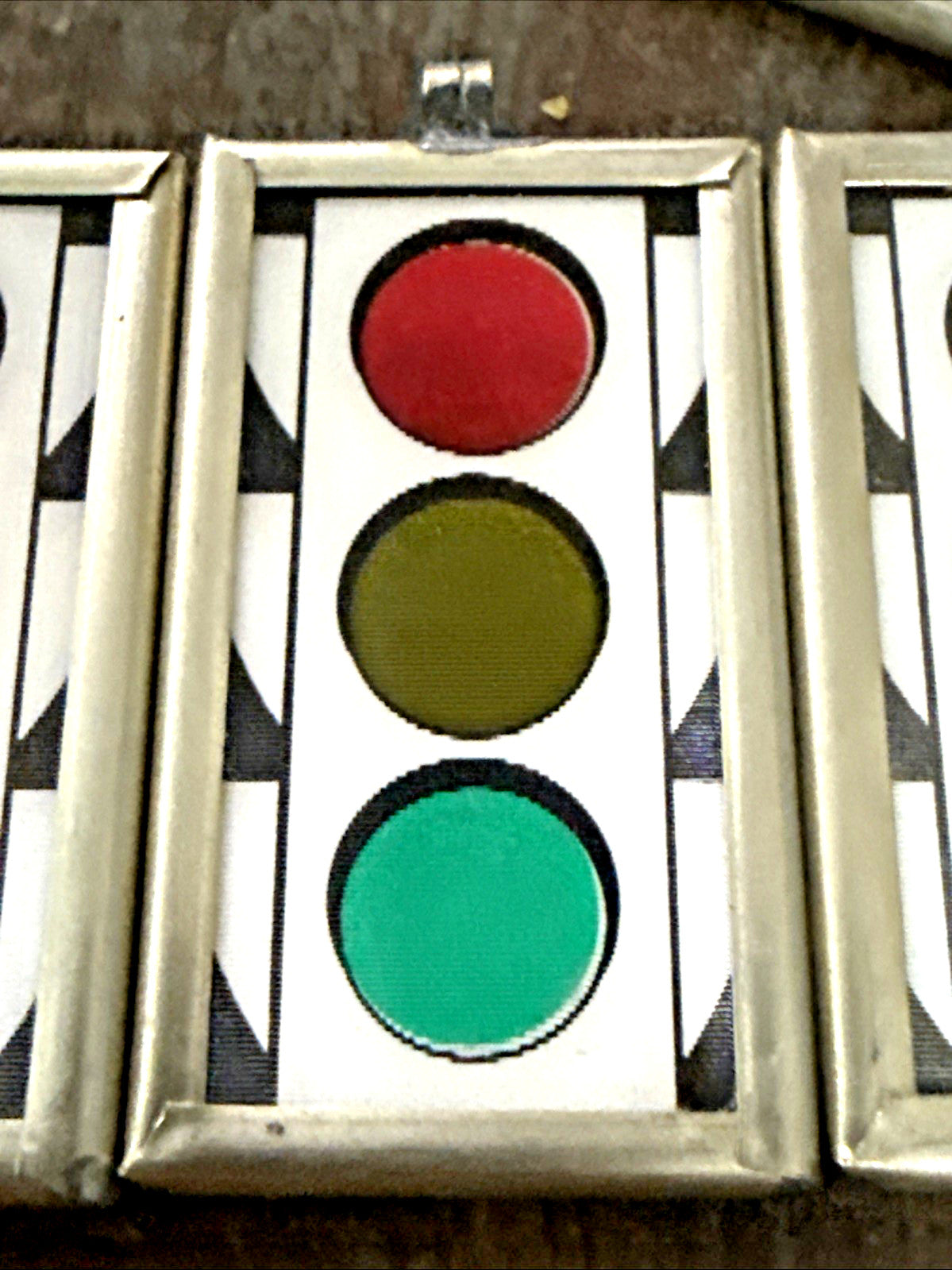 1950s traffic light Vari-Vue flicker lenticular mirrored pendant - photo 4