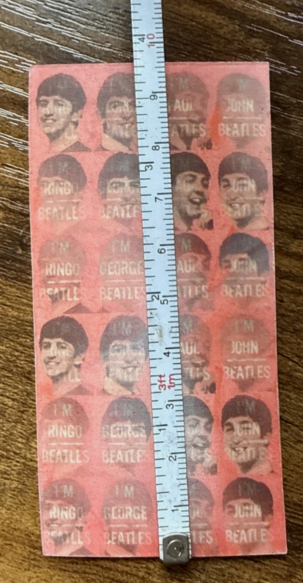 Original Vari-Vue Beatles flasher ring sheet with 24 lenticular flickers 1964 - photo 5