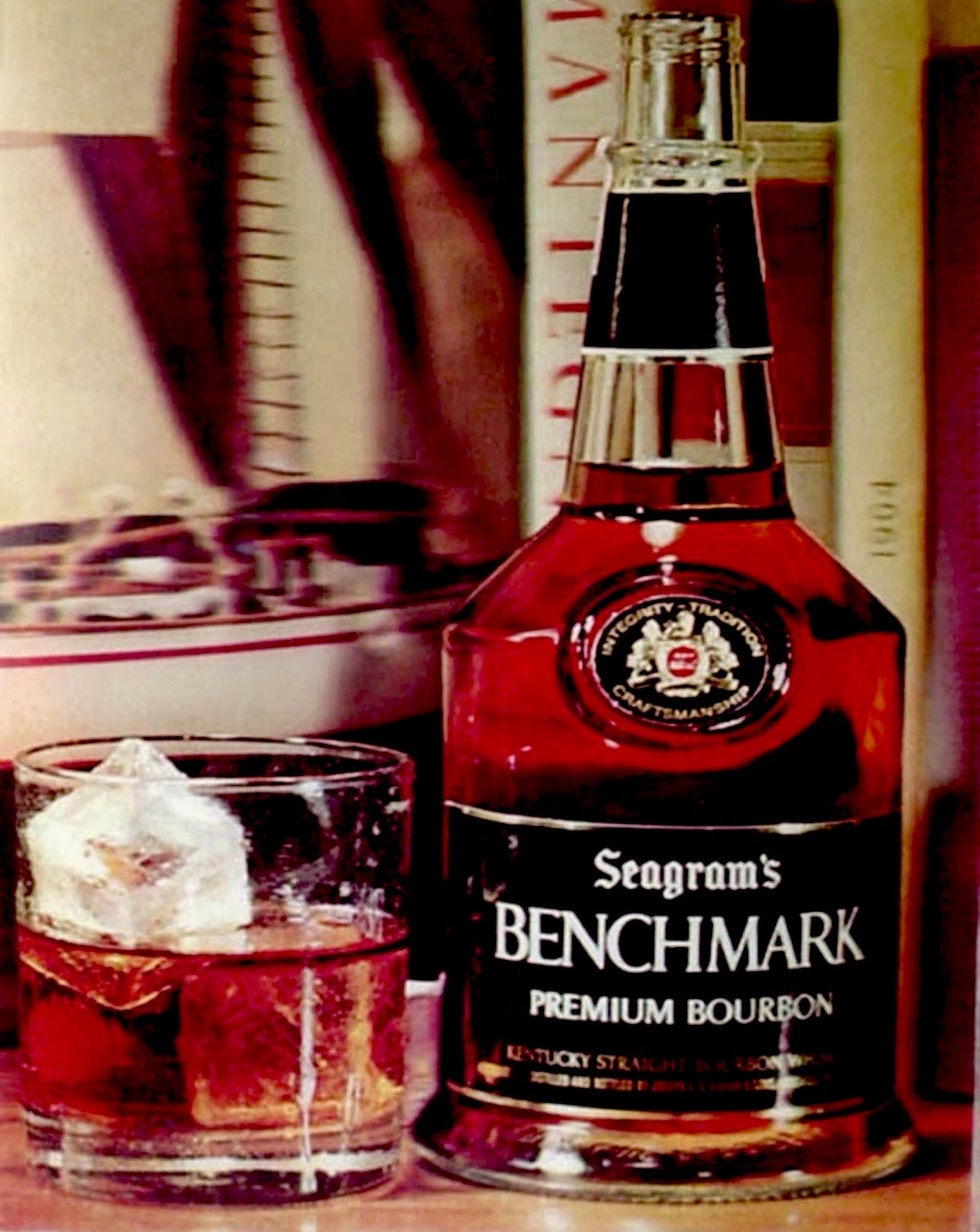 Vari-Vue Benchmark Bourbon 11x14 1960s lenticular pictures