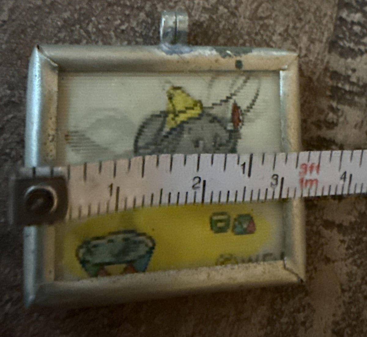 WDP Dumbo 1960s Vari-Vue mirror back Mexican lenticular pendant - photo 3
