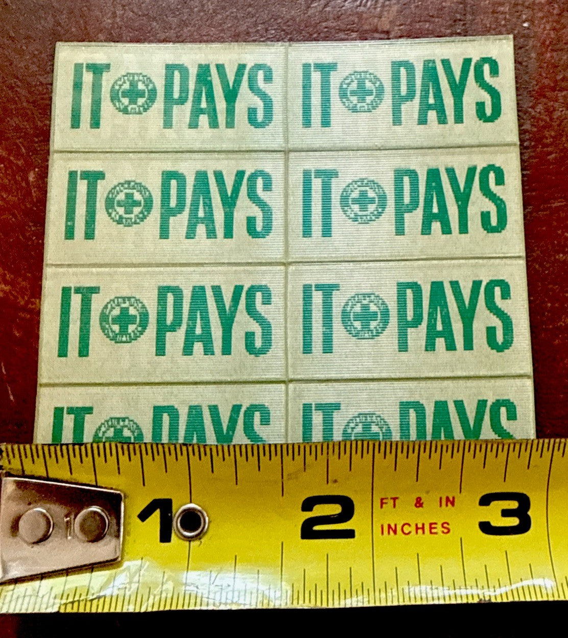 6 uncut Safety First It Pays Green Cross for Safety 1960s Vari-Vue Lenticular - photo 4