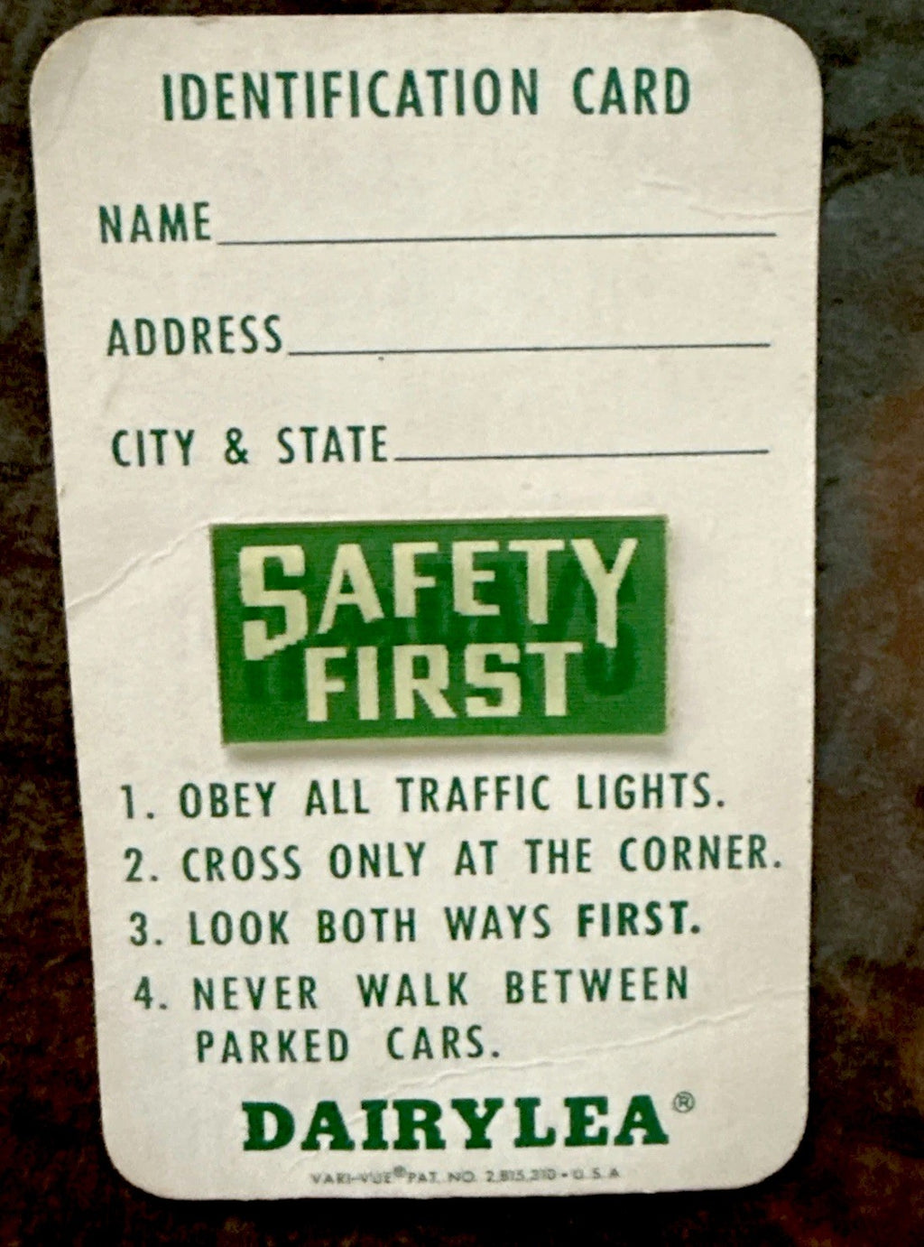 1950 VTG VARI VUE MISS DAIRYLEA ADVERTISING ID CARD WITH LENTICULAR INSERT RARE - photo 3