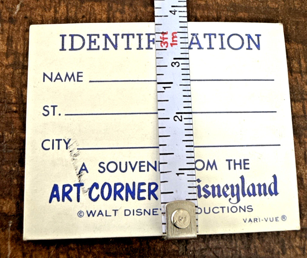 1960S DISNEYLAND VARI VUE FLICKER LENTICULAR SOUVENIR I.D TAG CHIP N DALE NOS - photo 6