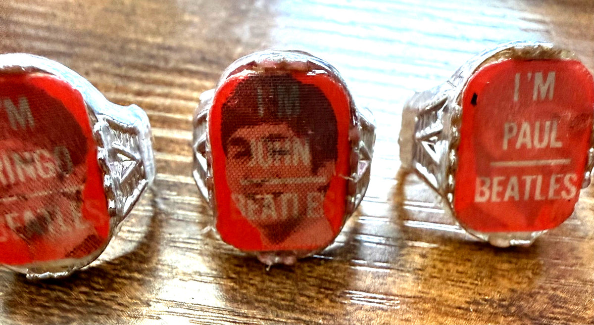 Vintage 1960s flasher flicker Beatles rings set of 4 - photo 5