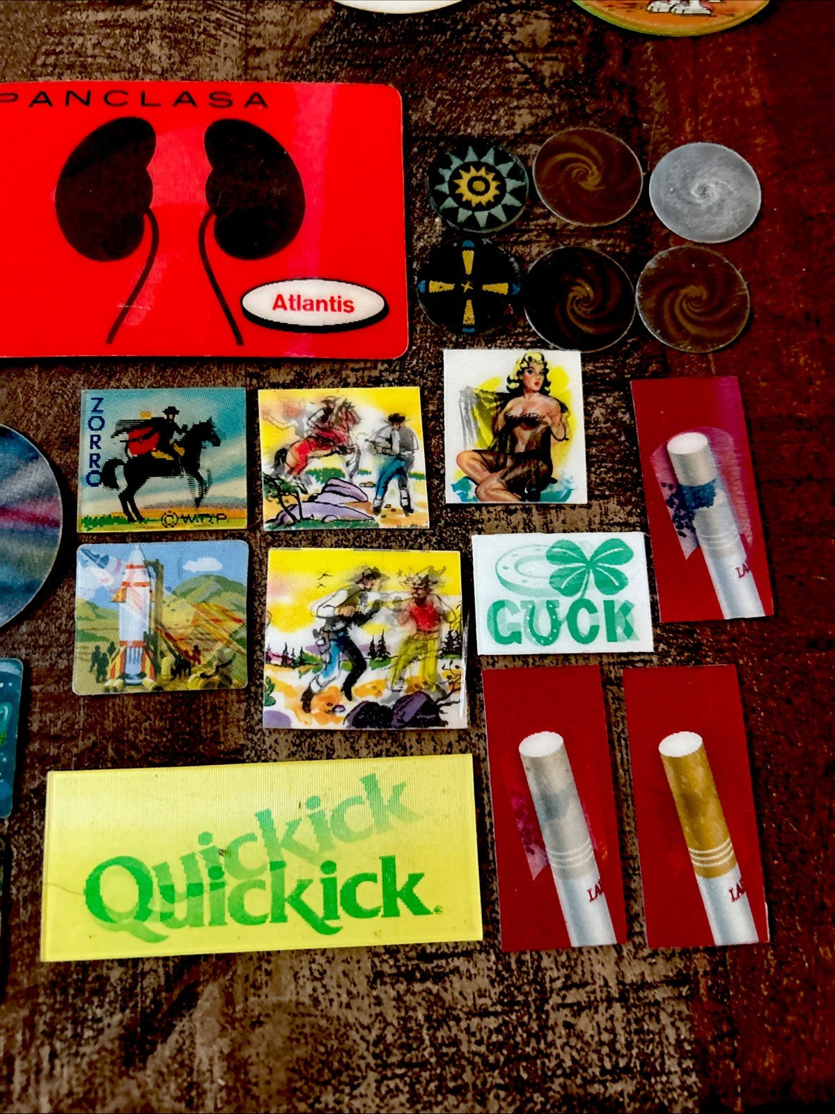 Vintage Vari-Vue assorted lenticular flickers lot - photo 2