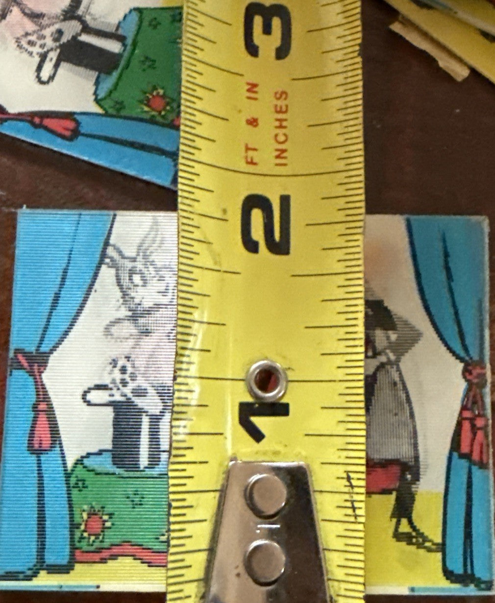 1960s Vari-Vue magician pulls rabbit out of hat 2-phase lenticulars - photo 6