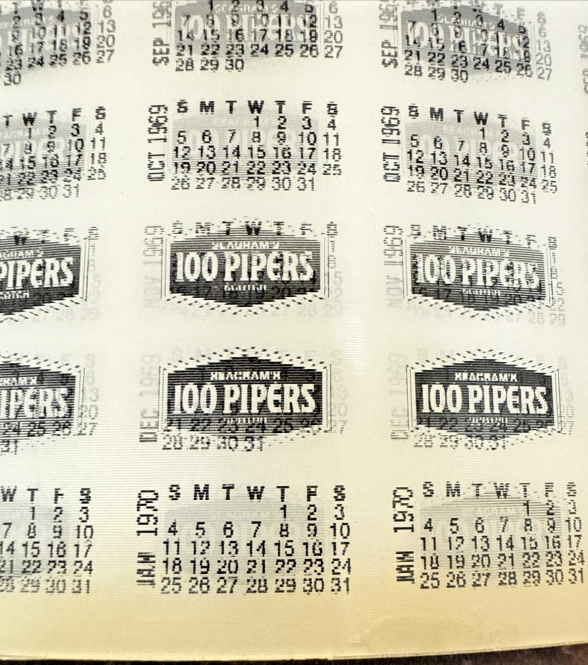 RARE 1969 VARI VUE RARE SEAGRAMS 100 PIPERS SCOTCH LENTICULAR CALANDER NOS - photo 3