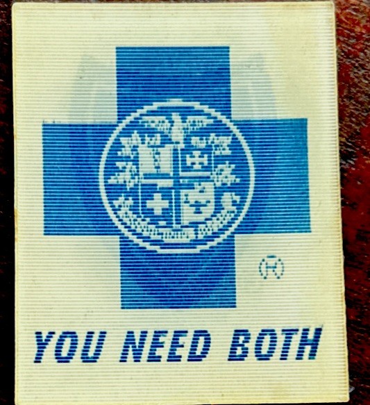 VTG 1960s VARI VUE BLUE CROSS BLUE SHIELD LENTICULAR NAME TAG NOS - photo 2