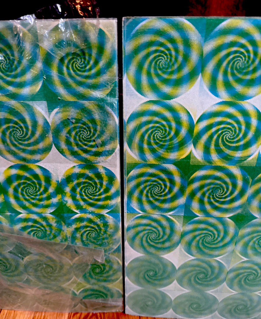 Vari-Vue psychedelic green swirls 14x16 moving motion lenticular picture - photo 2